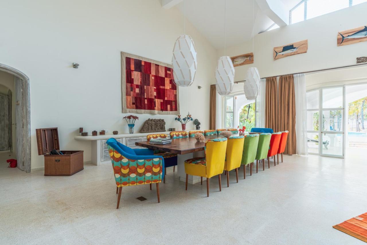 לינה וארוחת בוקר Kinondo Zumzum Beach House מראה חיצוני תמונה